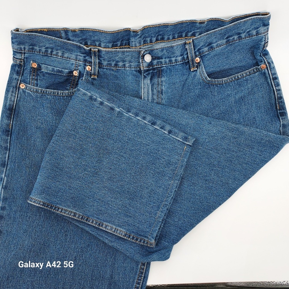 Levis 550 Relaxed Fit Tapered Leg Jeans Mens 42x30 Medium Wash Blue Denim